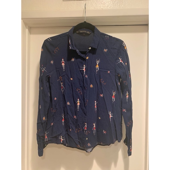 Zara Tops - 3/$10! Zara Ballerina Button Up Blouse